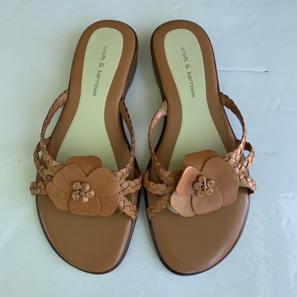 NWOT Croft & Barrow tan leather slide sandals - Picture 2 of 8